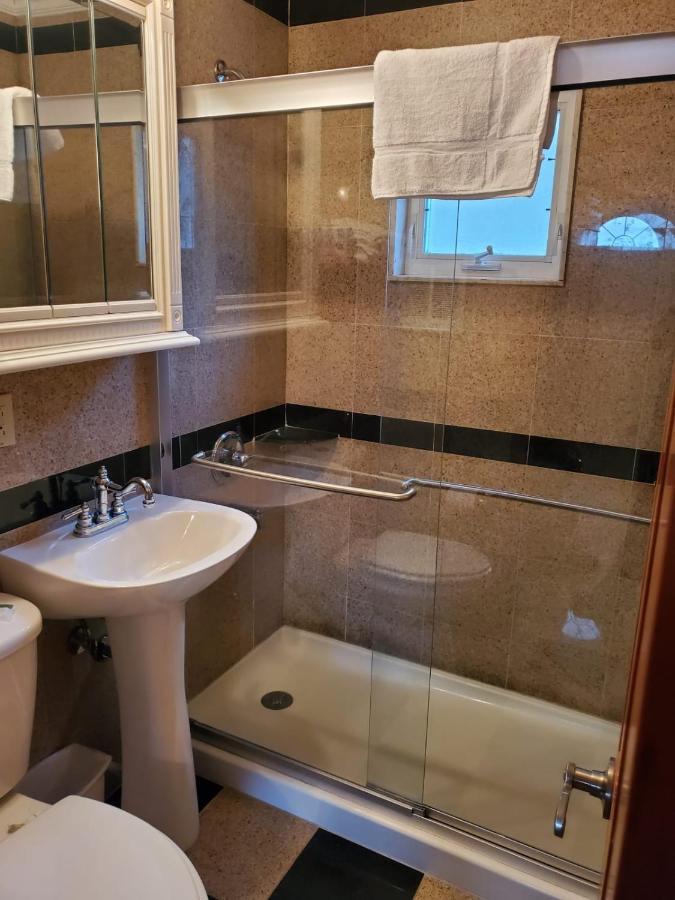 Golden Gate Lodging Платтсбург Экстерьер фото